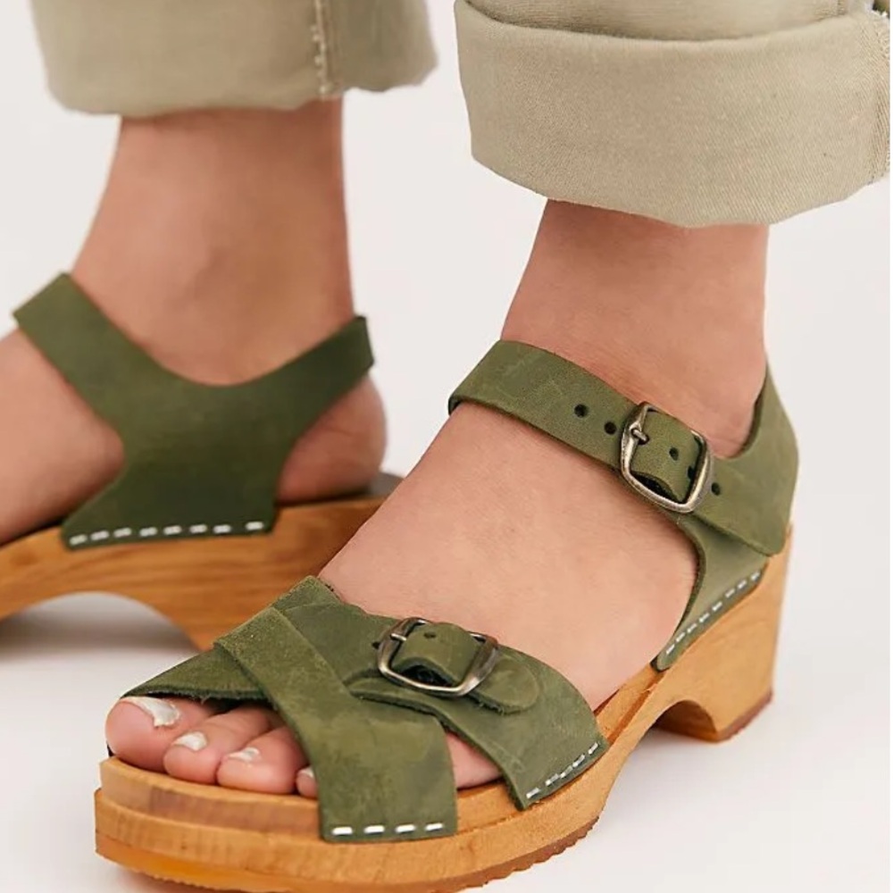 Free People MIA Green Presley Clogs Size 40